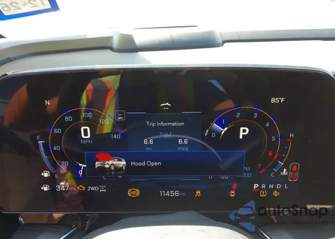 2025 Chevrolet Tahoe 4Wd Premier from USA, damaged, VIN 1GNS6SRD5SR135604